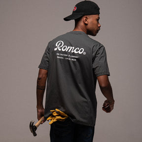 Camiseta Staff Chumbo