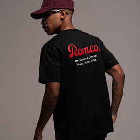 Camiseta Staff Black