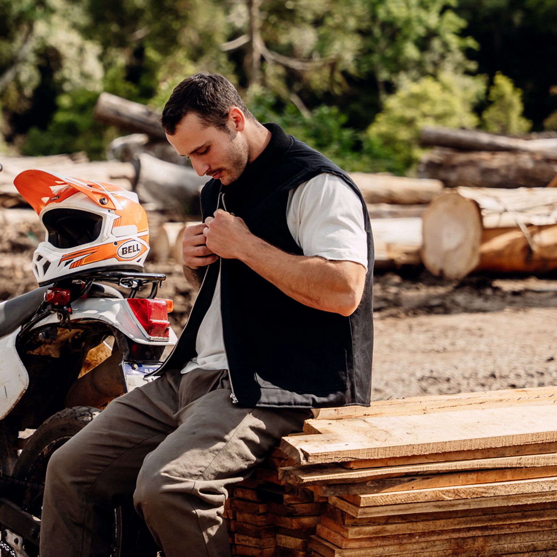 Colete Utilitário Black