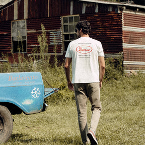 Camiseta Romco Company Off White