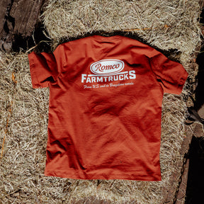 Camiseta Farmer Brown Romco X Farmtrucks