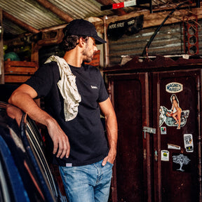 Camiseta Reparos Black