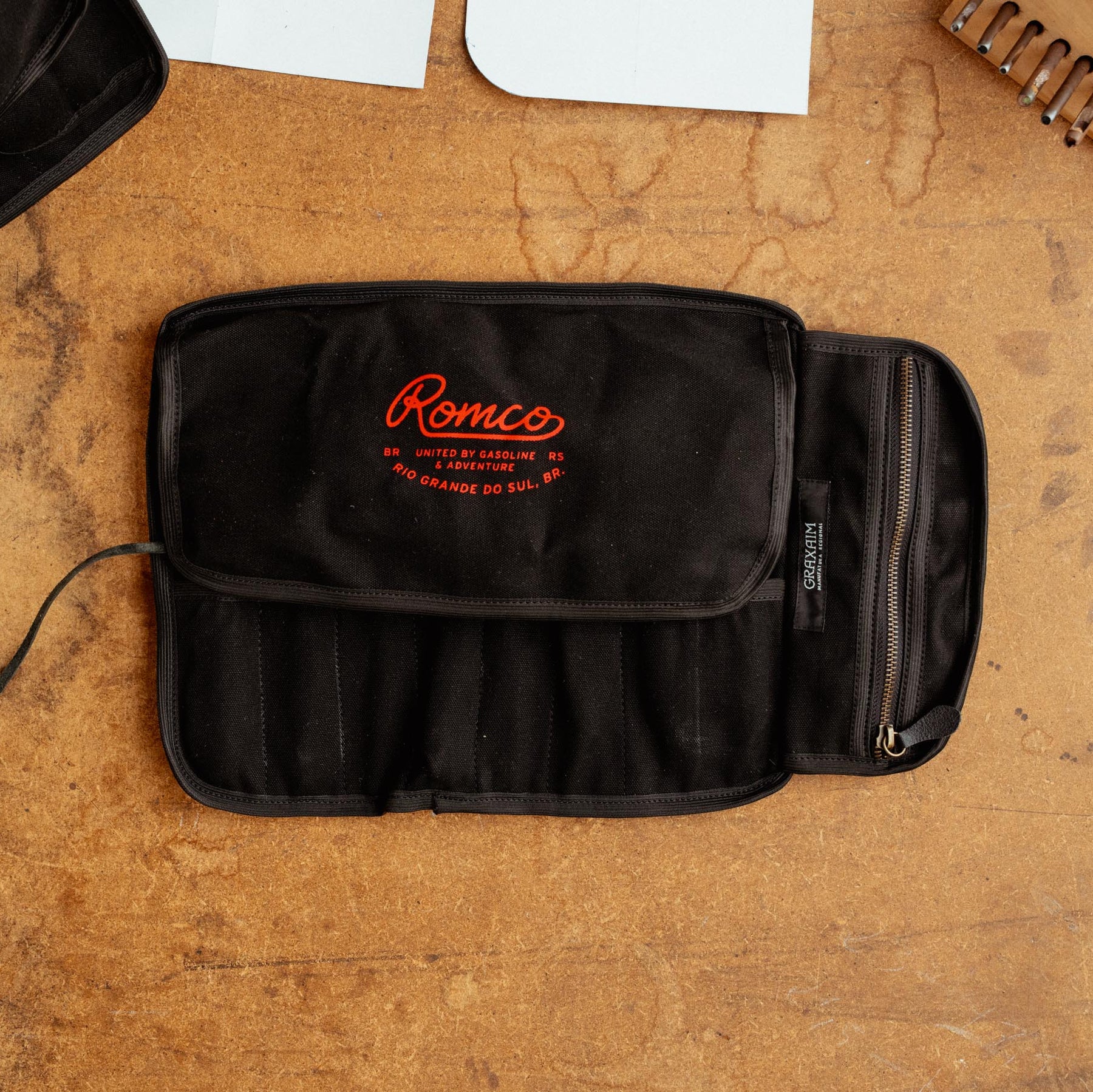 Tool Roll Estojo Porta Ferramentas - Collab ROMCO X GRAXAIM