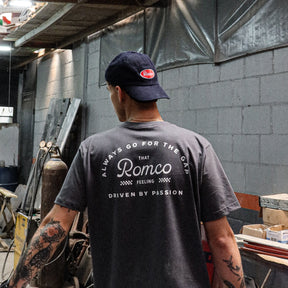 Camiseta That Romco Feeling Chumbo