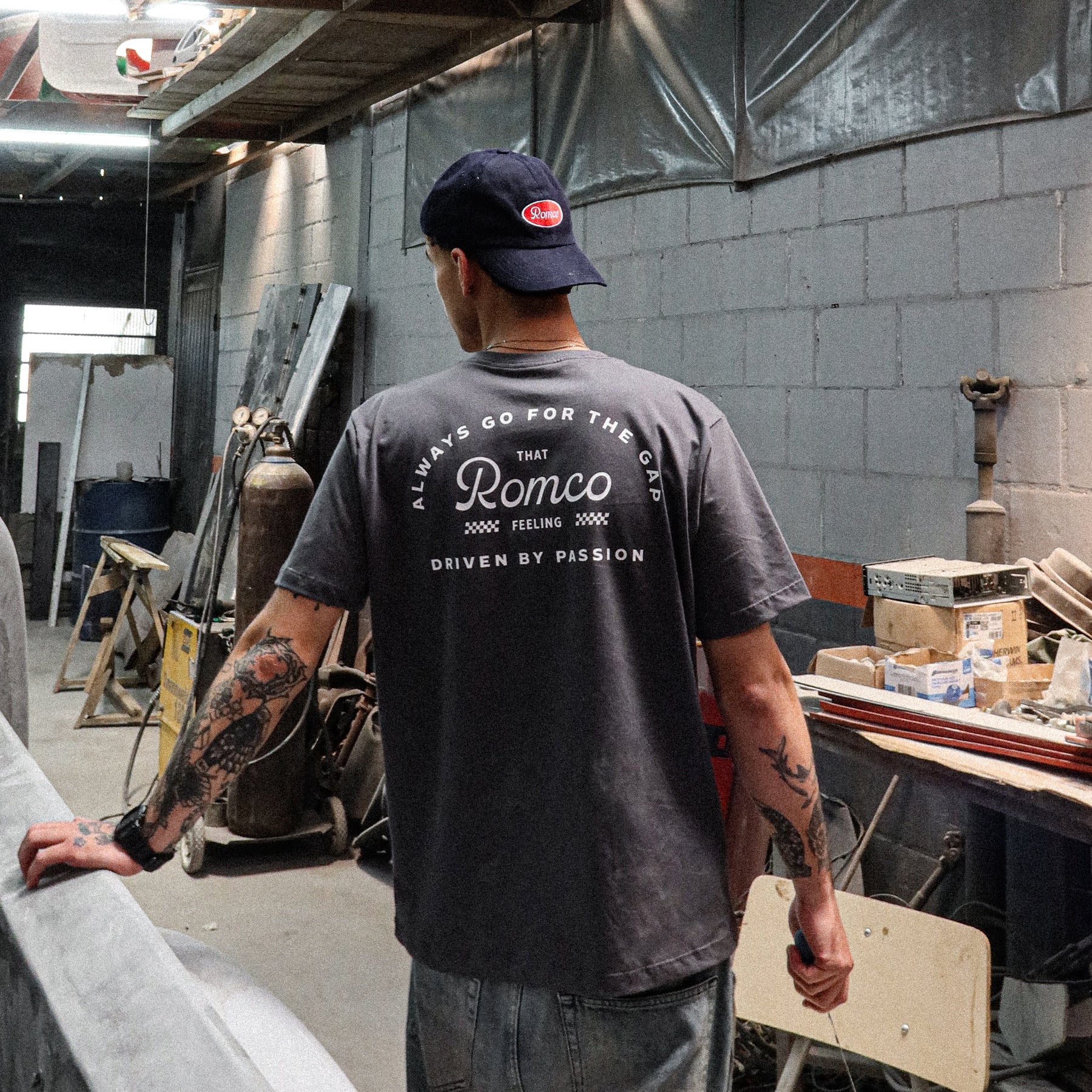 Camiseta That Romco Feeling Chumbo