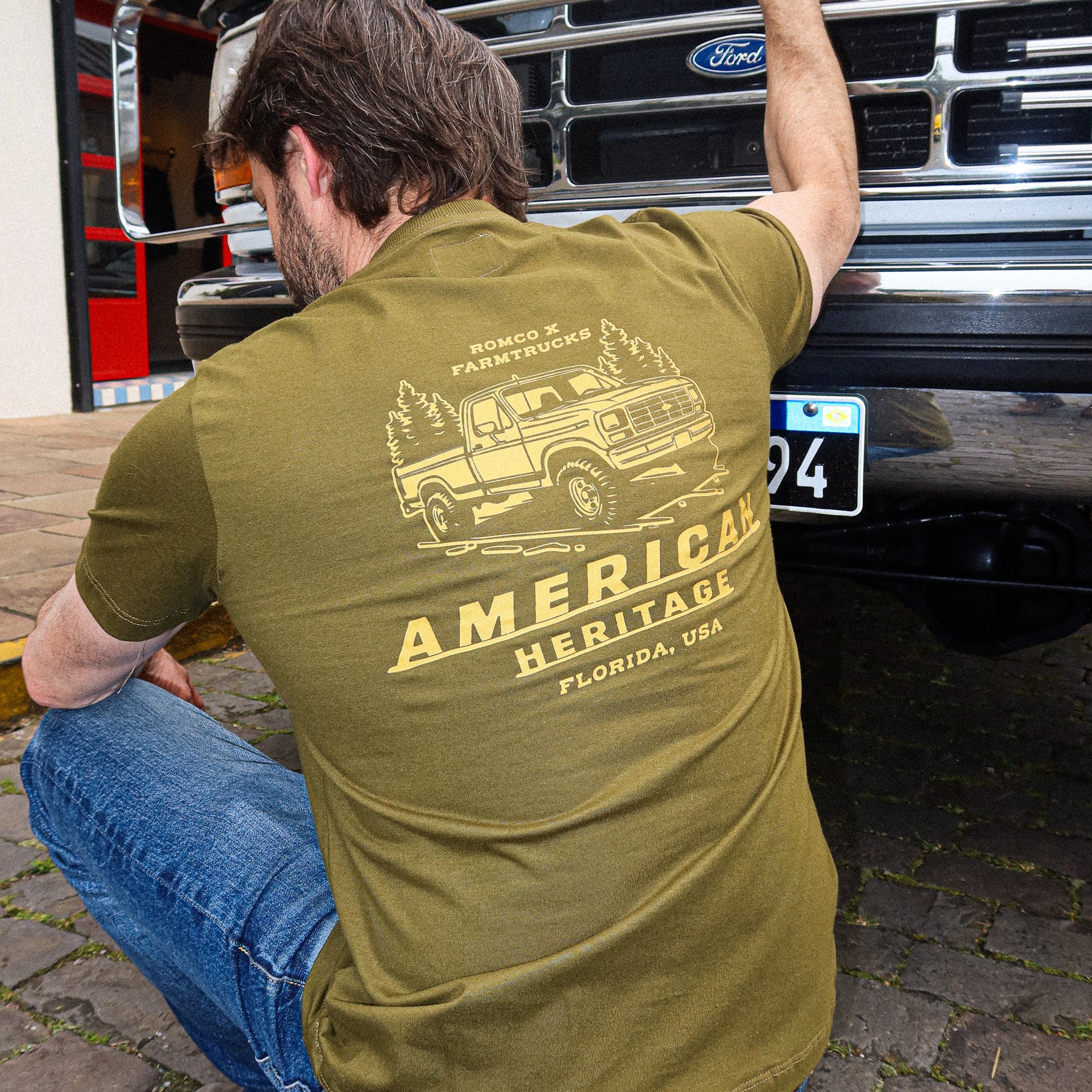 Camiseta Romco X Farmtrucks Bullnose Olive
