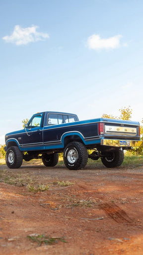 Ford F-150 Bullnose XLT 1984