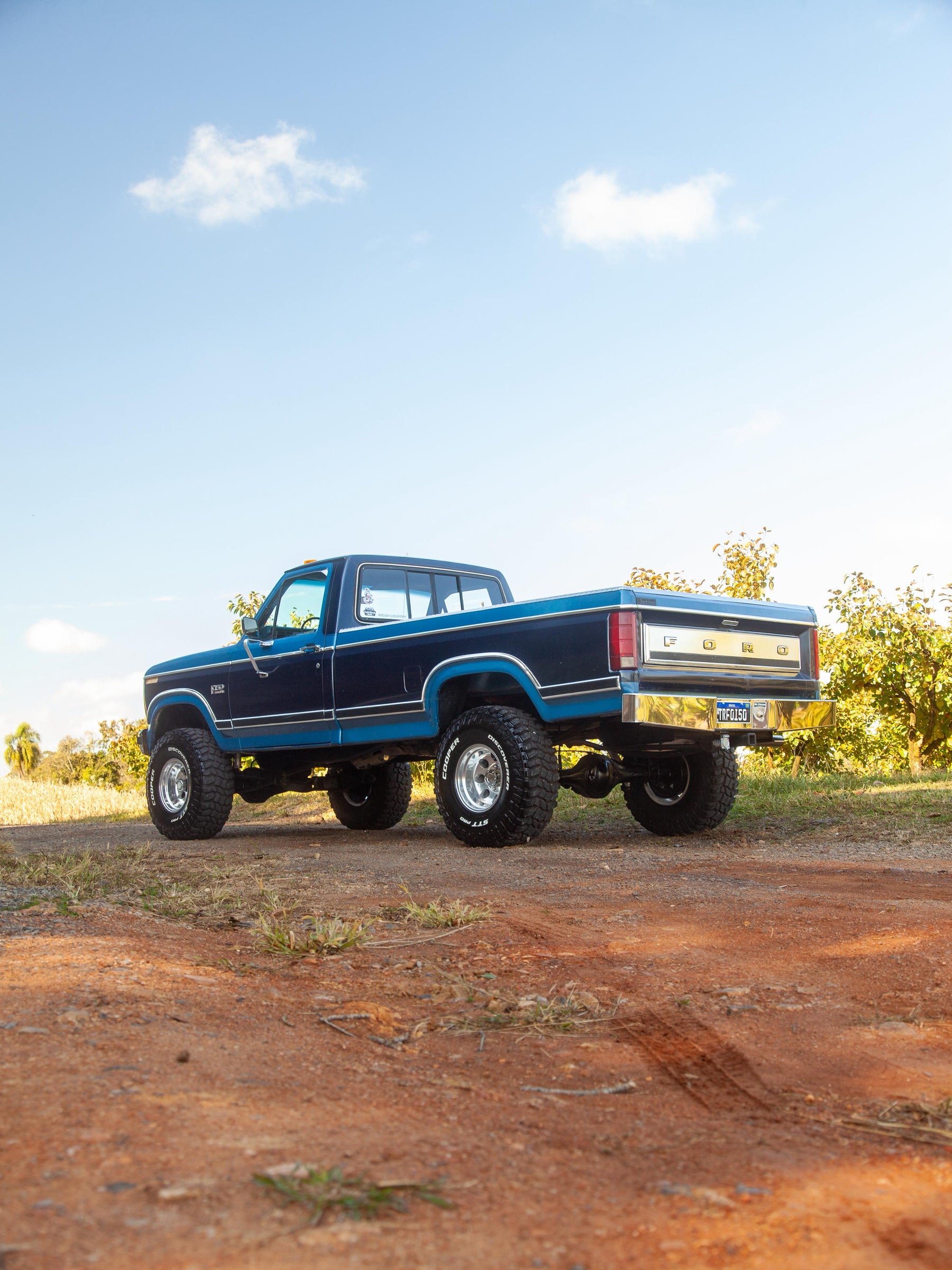 Ford F-150 Bullnose XLT 1984